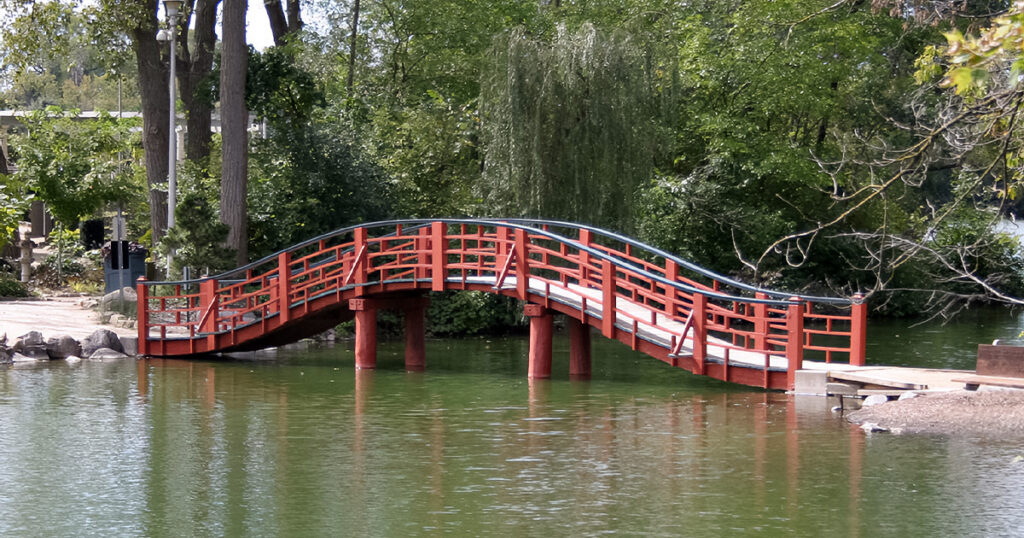 Rotary botonical gardens in janesville wicsonsin's east side neighborhood